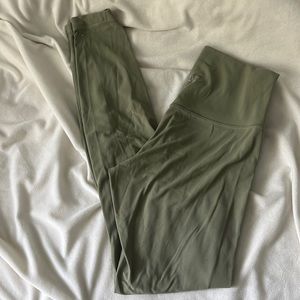 🍋 Lululemon Align Sage Green size 6